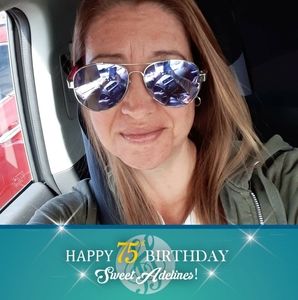 Meet your Posher, Laura